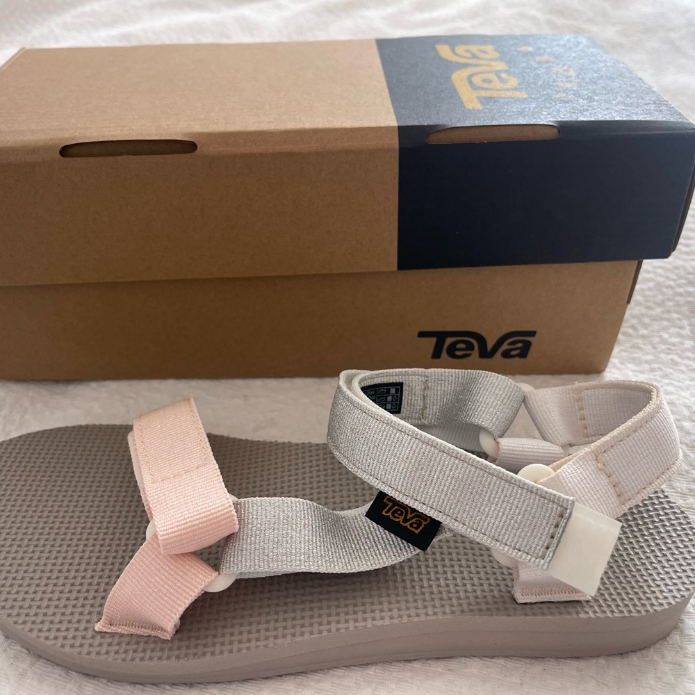 Teva Original Universal Sandal - Women Metallic Pink